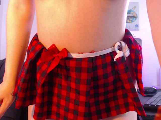 melody-doll webcam