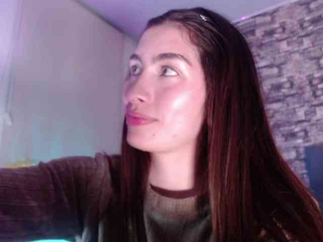 LuneDeLumiere bongacams