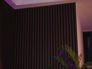 CassyeLips Porn Show