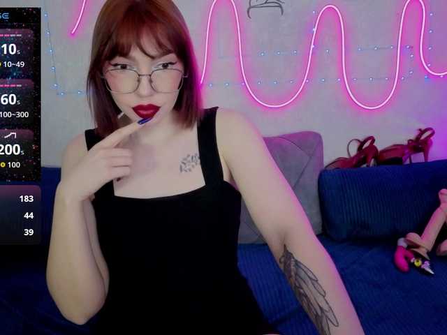 SlyFoxyWeb's BongaCams show and profile