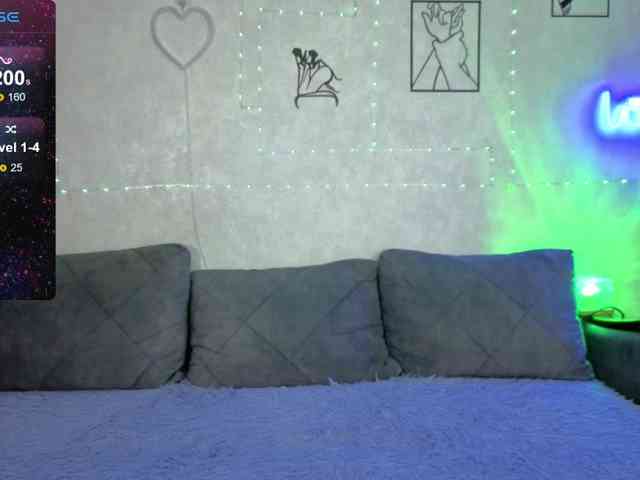 SlyFoxyWeb webcam