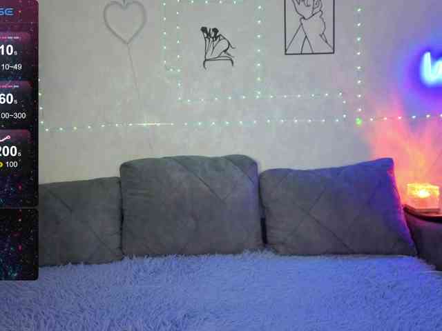 SlyFoxyWeb webcam