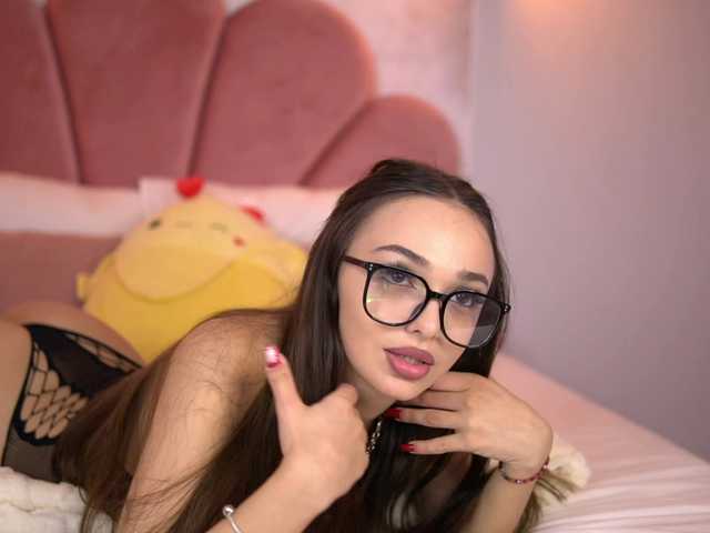 Sex chat gratuit in direct cu AmiraVeyl pe BongaCams