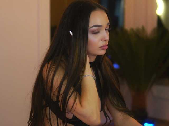 AmiraVeyl from BongaCams is Freechat