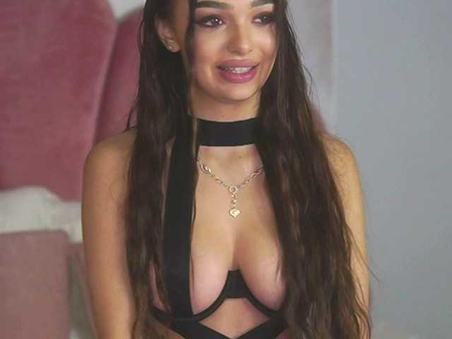 AmiraVeyl from BongaCams is Freechat