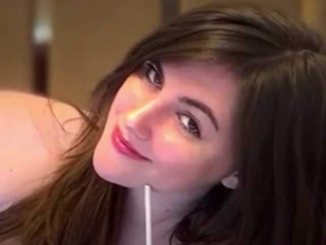 claireheart's BongaCams show and profile