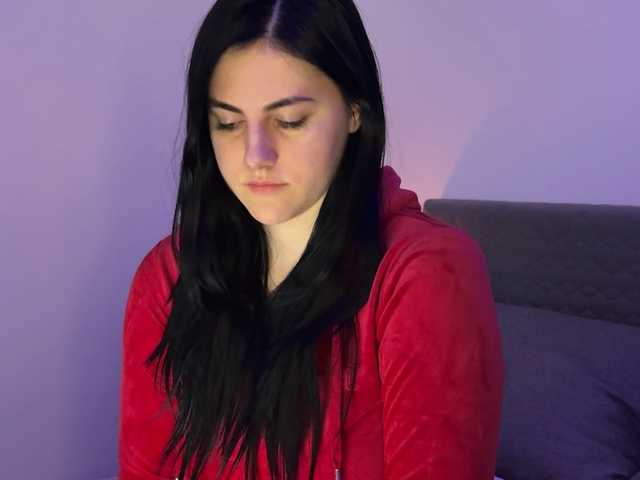 Naked Claireheart wants you to fuck her body now claireheart from BongaCams