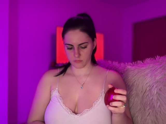 claireheart — Hi! I'm Claire! Lovense from 2 tks, fave vibes 25, 38, 120, 222. Goal: Dance naked @remain :)