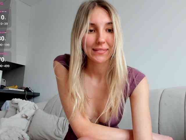 SunnyRina25 webcam