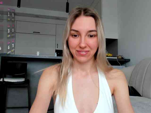 SunnyRina25 webcam