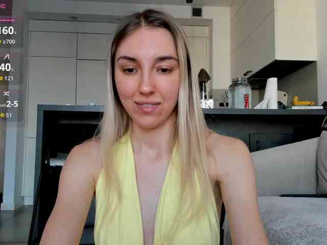 SunnyRina25 webcam