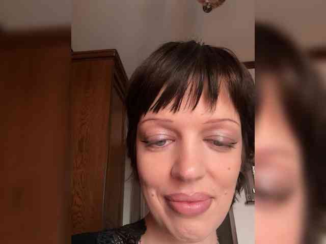 Ameliah webcam