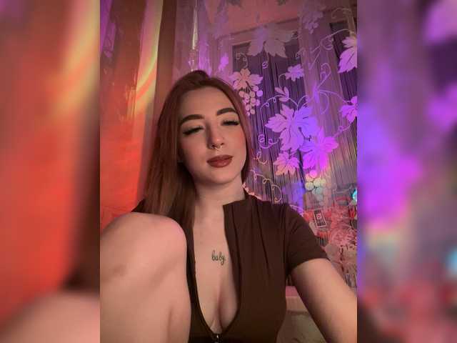 Bestie1-1's BongaCams show and profile