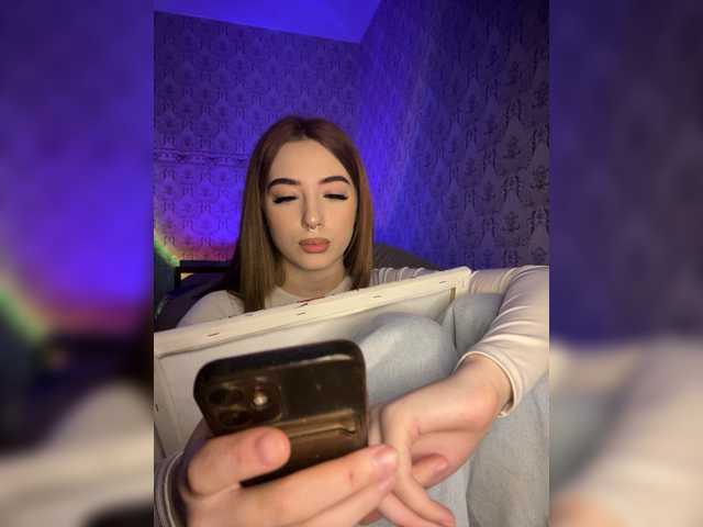 Bestie1-1's BongaCams show and profile