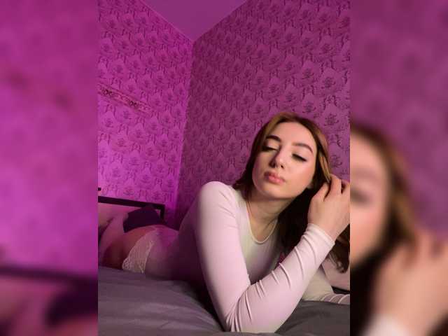 Bestie1-1's BongaCams show and profile