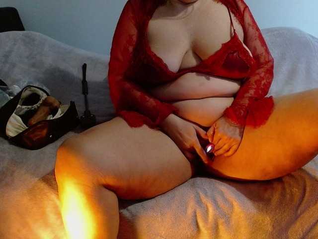 bettyyy's BongaCams show and profile