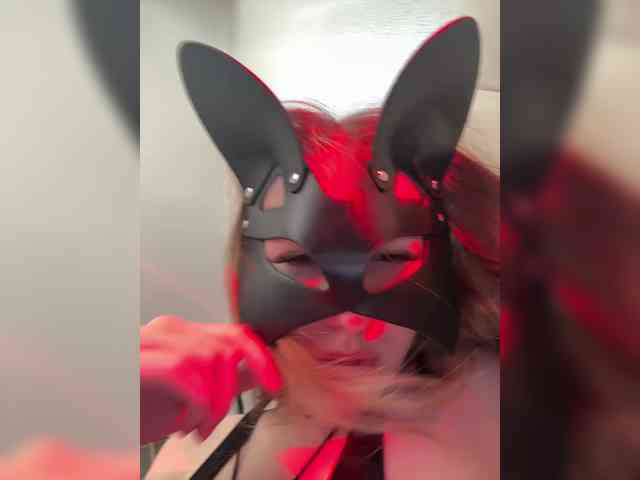 sSalliSs Live Webcam on BongaCams