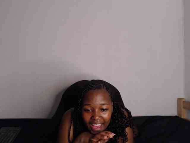 Minnie6879 webcam