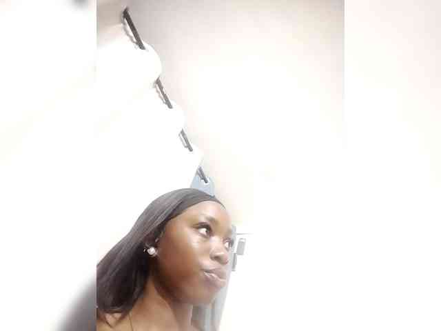 Coolasmani Live Webcam on BongaCams