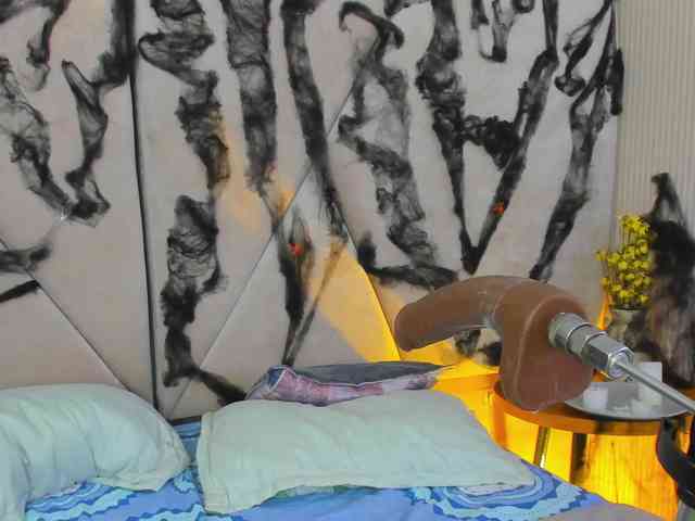 Victoriia-Queen webcam