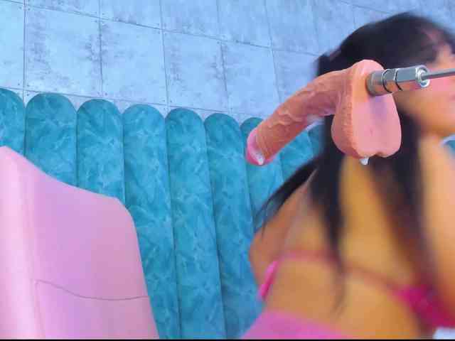 Victoriia-Queen webcam