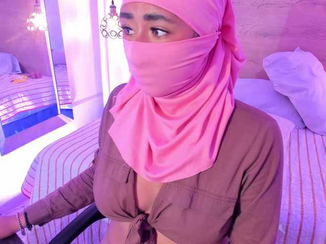 Miaa1's BongaCams show and profile