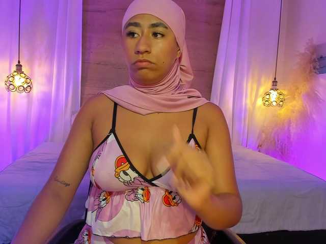 Miaa1's BongaCams show and profile