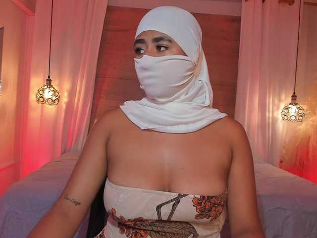 Miaa1's BongaCams show and profile