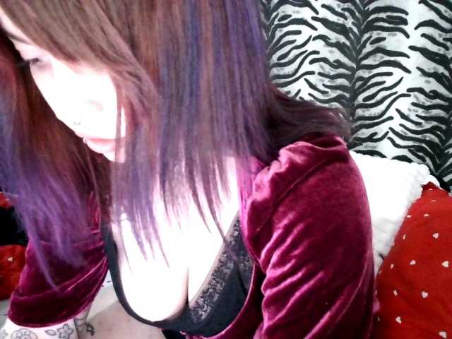 bpd-'s BongaCams show and profile