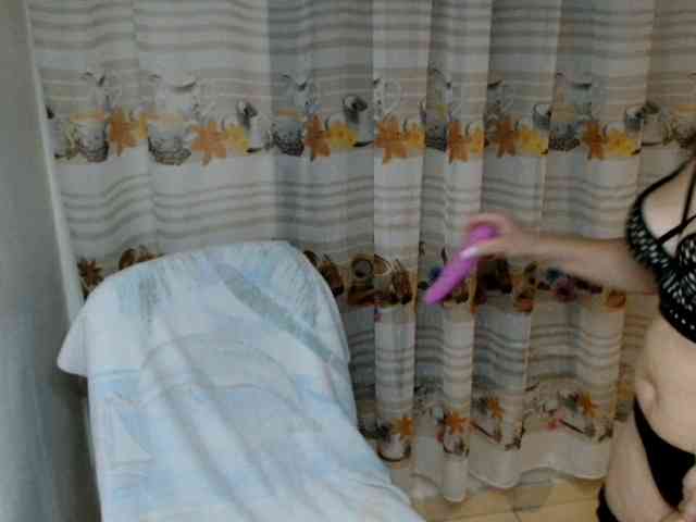 Aahedaysy webcam