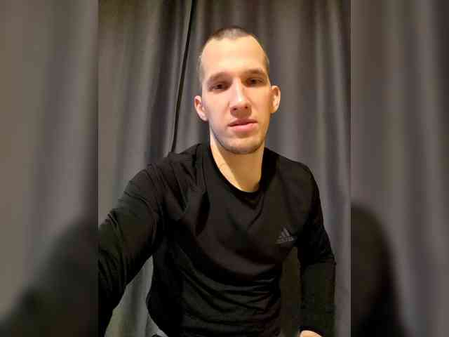 Roman6977769 Live Webcam on BongaCams