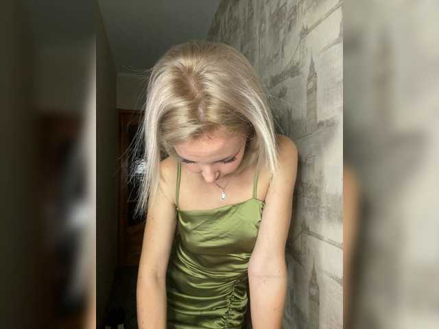 Kristina16-1's BongaCams show and profile