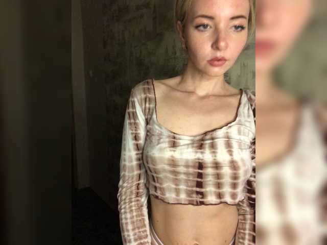 Kristina16-1's BongaCams show and profile