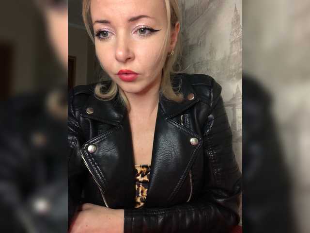 Kristina16-1's BongaCams show and profile