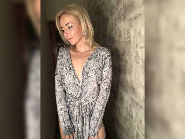 Kristina16-1's BongaCams show and profile