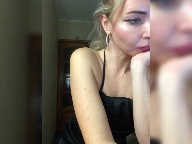 Kristina16-1's BongaCams show and profile