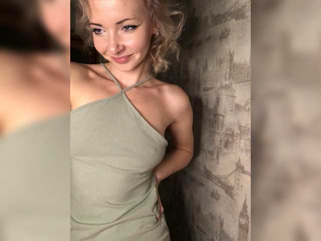 Kristina16-1's BongaCams show and profile