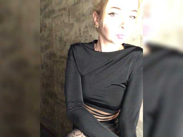 Kristina16-1's BongaCams show and profile