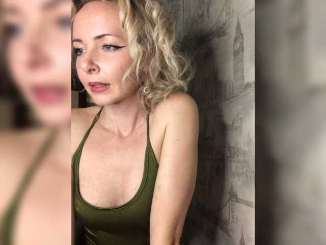 Kristina16-1's BongaCams show and profile