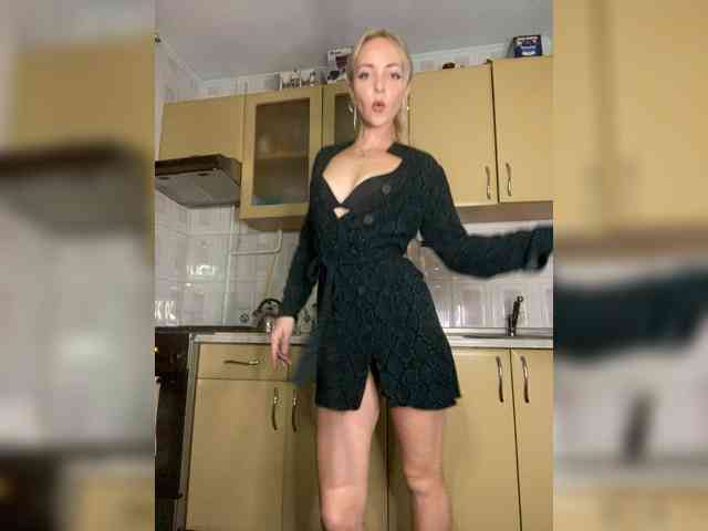 Kristinochka0316 webcam