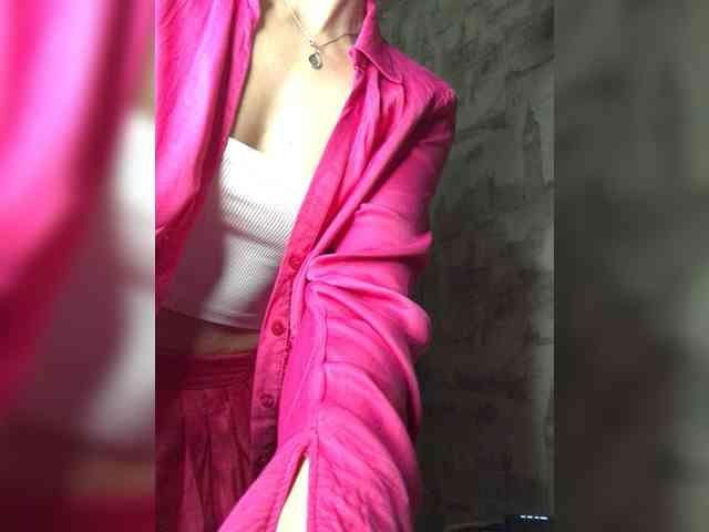 Kristinochka0316 webcam