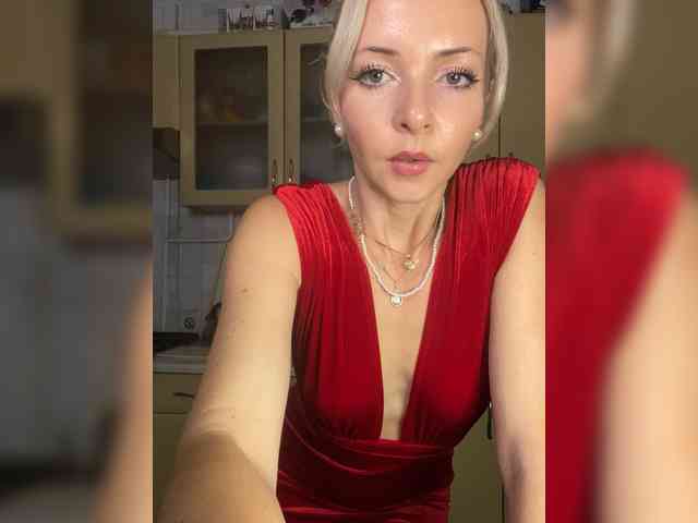 Kristinochka0316 webcam