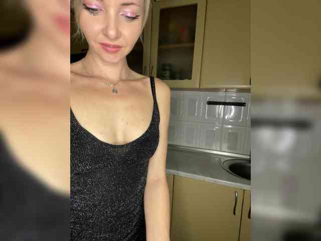 Kristinochka0316 webcam