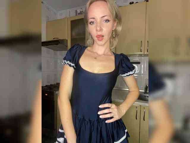 Kristinochka0316 webcam