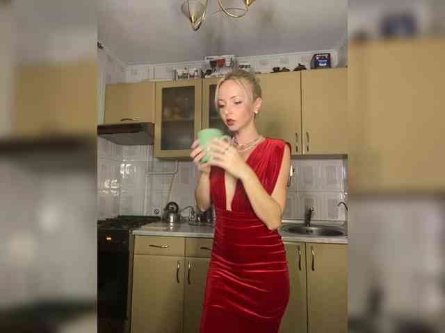 Kristinochka0316 webcam