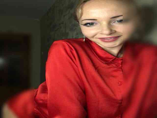 Kristinochka0316 webcam