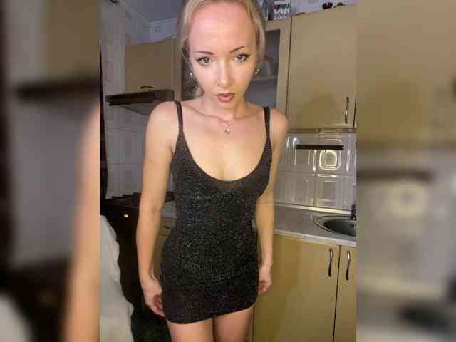 Kristinochka0316 webcam