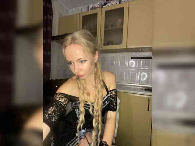 Kristinochka0316 webcam