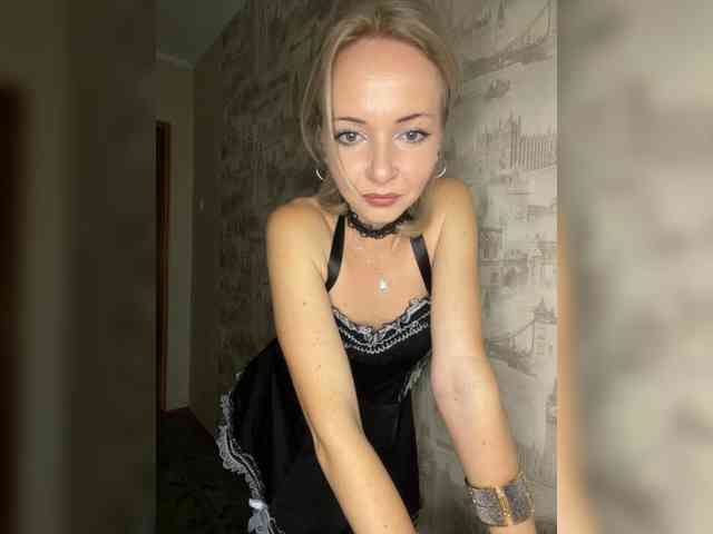 Kristinochka0316 webcam