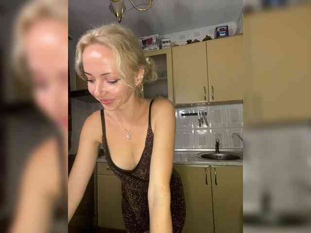 Kristinochka0316 webcam